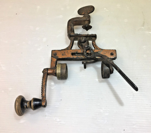 Antico orlatore manuale per